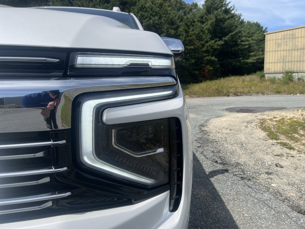 New 2025 Chevrolet Suburban Premier image 12