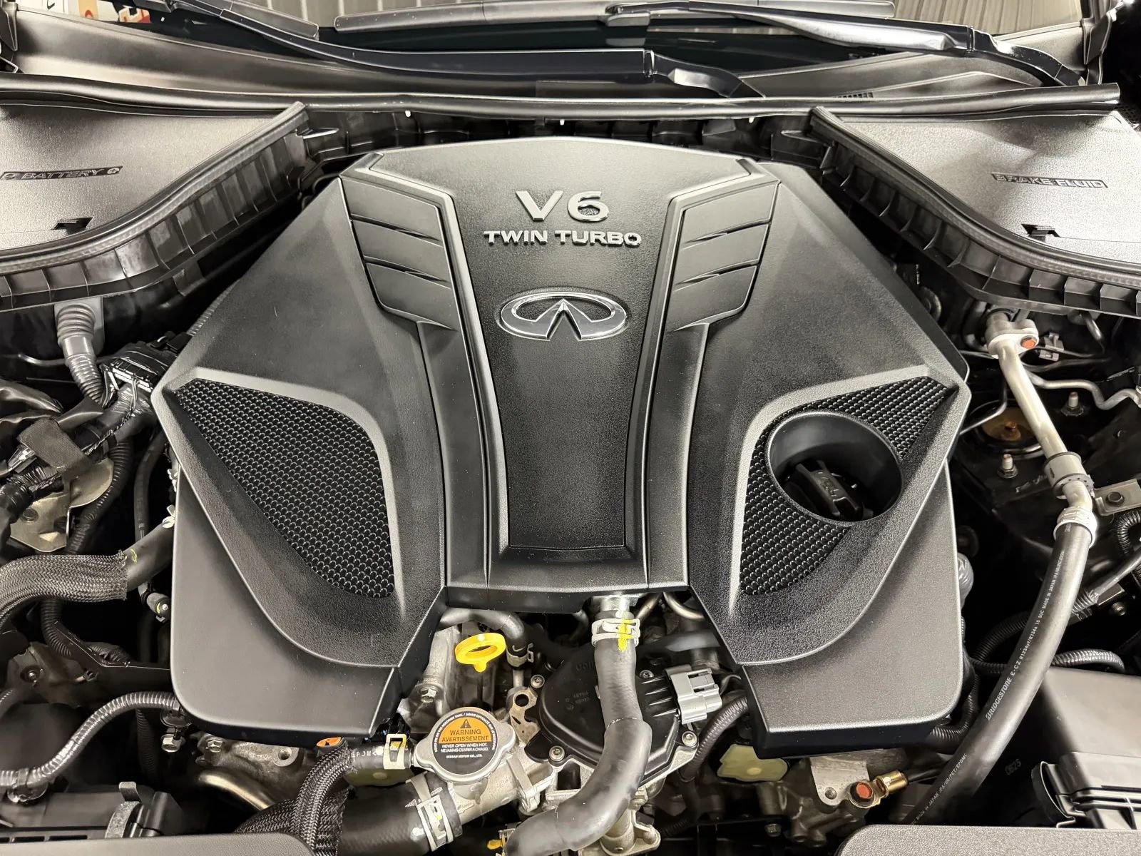 Used 2021 INFINITI Q60 3.0t Luxe w/ Cargo Package RWD image 9