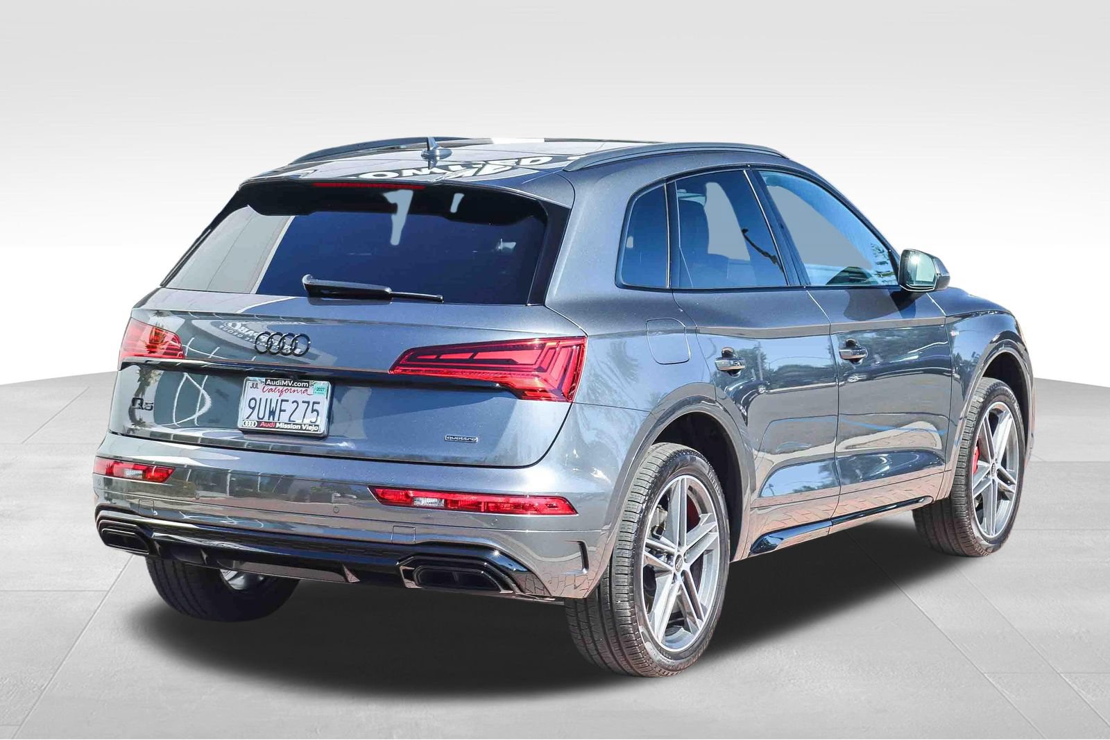 Certified 2025 Audi Q5 e Premium Plus w/ Premium Plus Package AWD/4WD image 8
