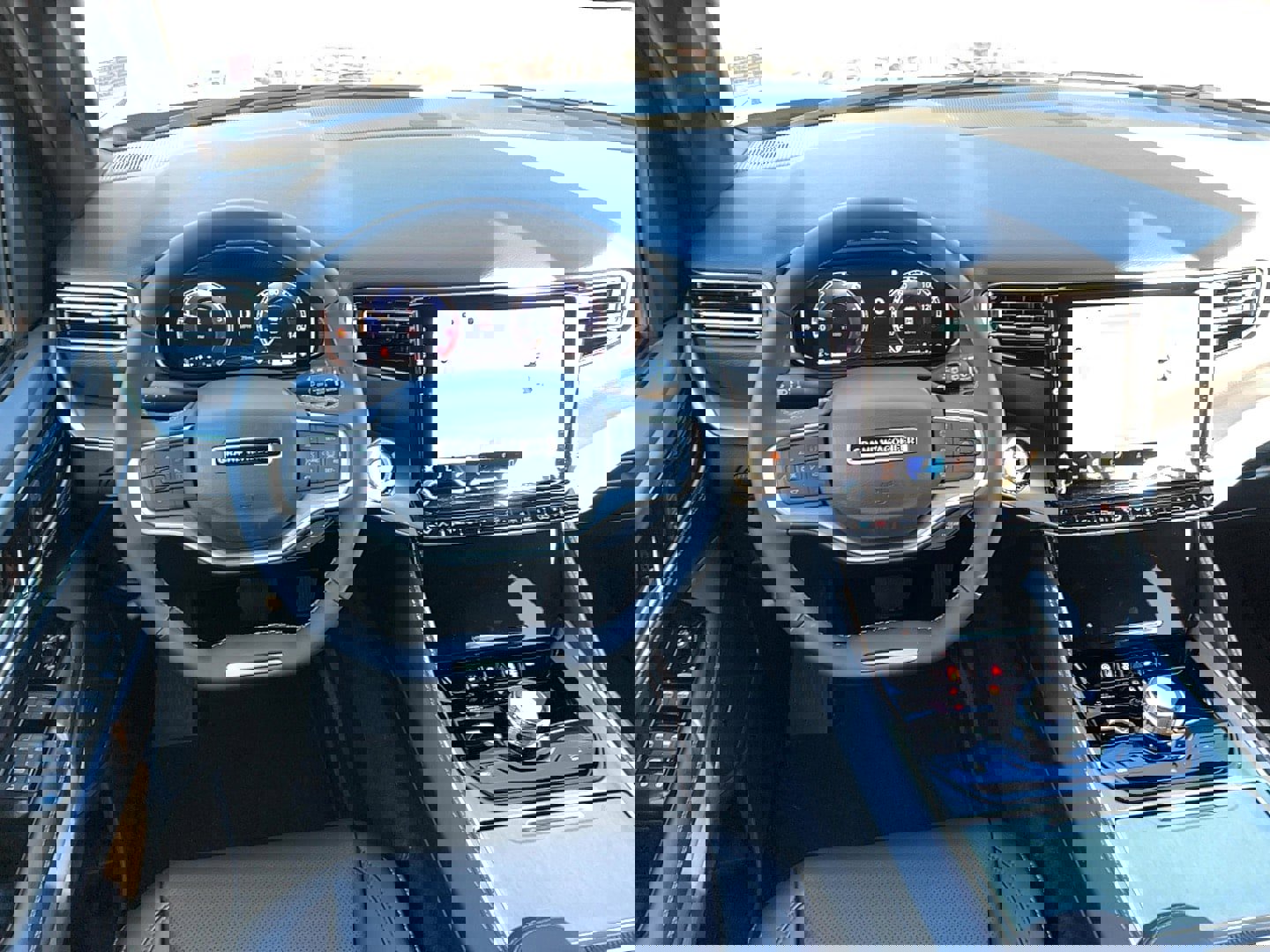 New 2026 Jeep Grand Wagoneer L Limited w/ HD Trailer Tow Package image 16