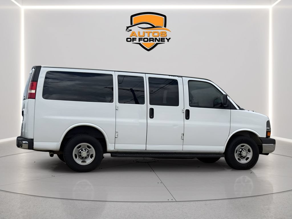 Used 2014 Chevrolet Express 2500 LT w/ LT Preferred Equipment Group RWD image 4