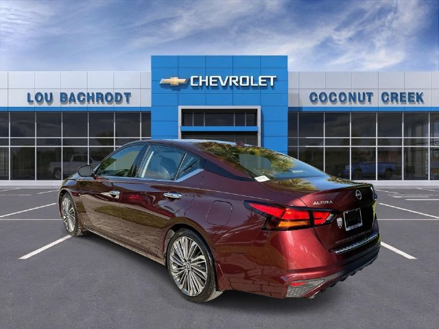 Used 2023 Nissan Altima 2.5 SL FWD image 6