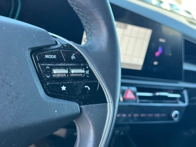 Certified 2023 Kia Niro EX image 23