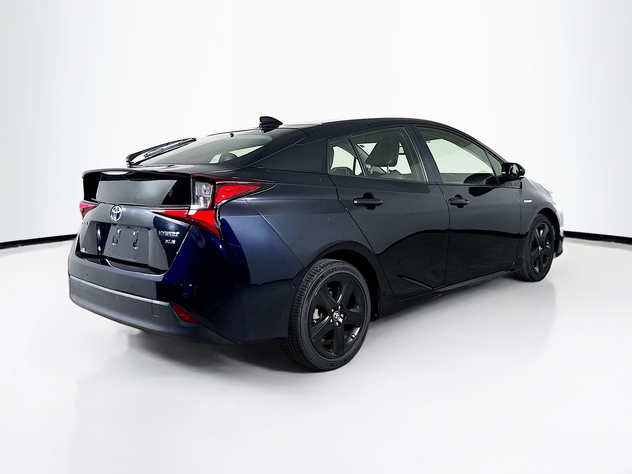 Used 2022 Toyota Prius XLE FWD image 31