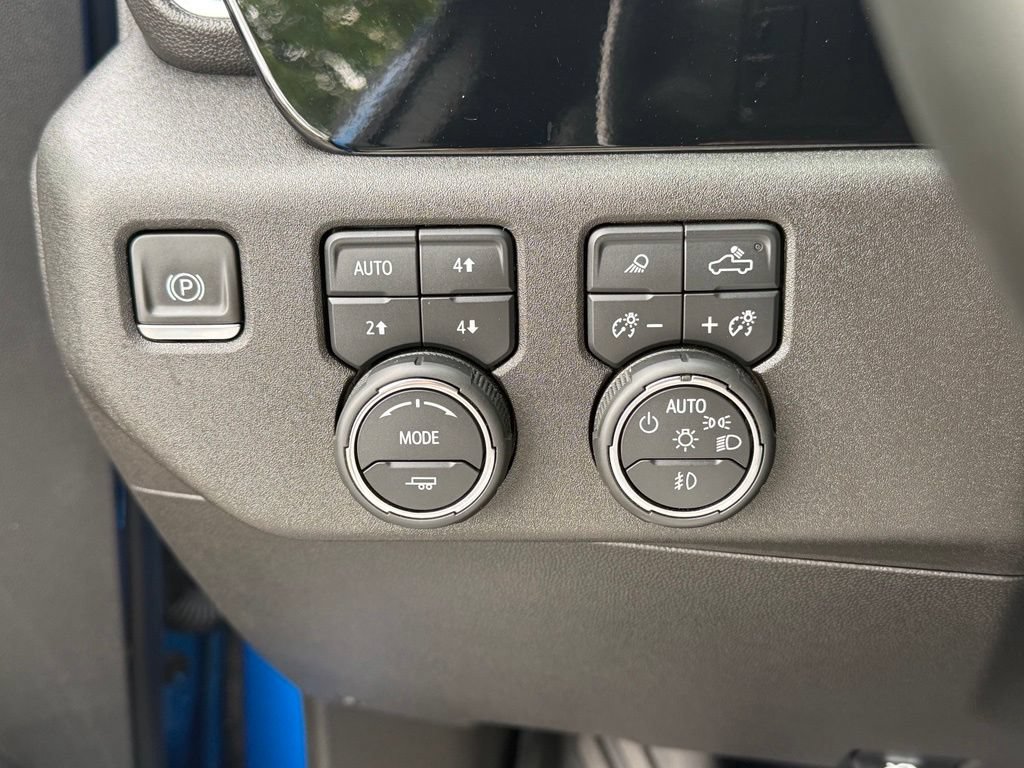 Used 2023 Chevrolet Silverado 1500 RST w/ RST All Star Premium Package AWD/4WD image 20