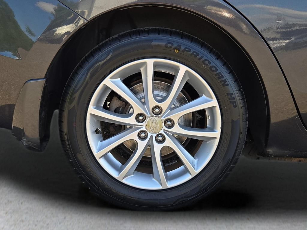 Used 2012 Subaru Impreza 2.0i Premium w/ All-Weather Pkg AWD/4WD image 22