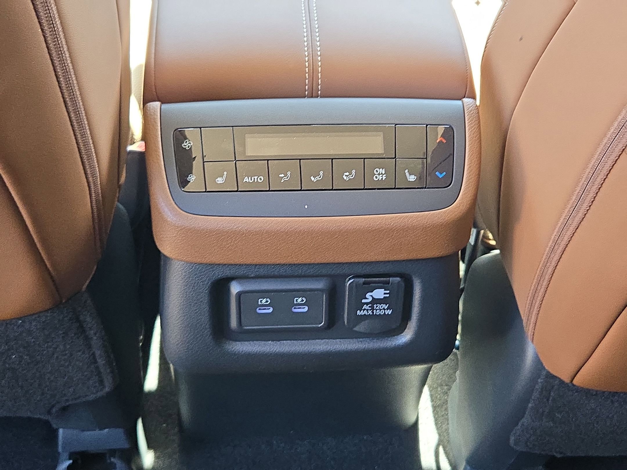 New 2026 Nissan Pathfinder Platinum AWD/4WD image 19