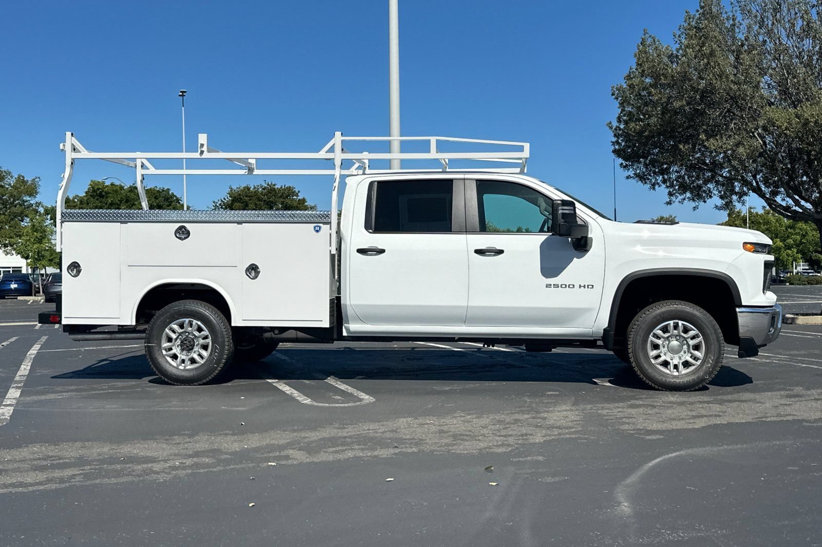 New 2026 Chevrolet Silverado 2500 W/T w/ WT Convenience Package AWD/4WD image 3