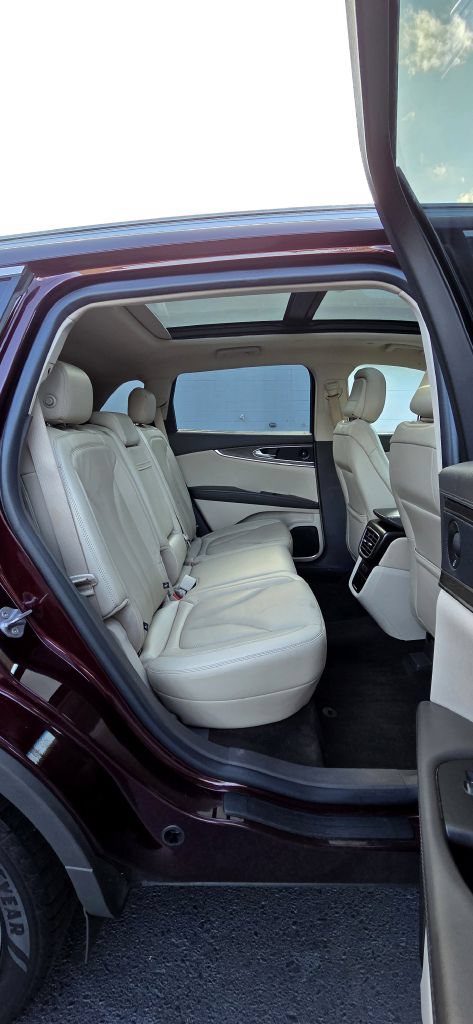 Used 2020 Lincoln Nautilus Reserve AWD/4WD image 10