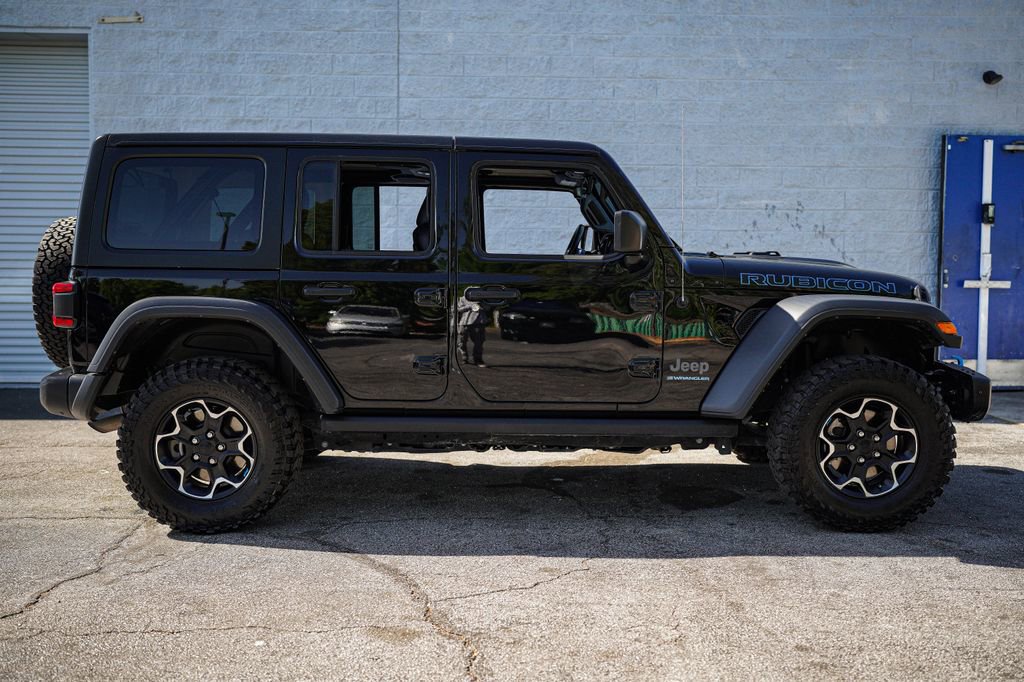 Used 2023 Jeep Wrangler Unlimited Rubicon 4xe w/ Steel Bumper Group AWD/4WD image 18