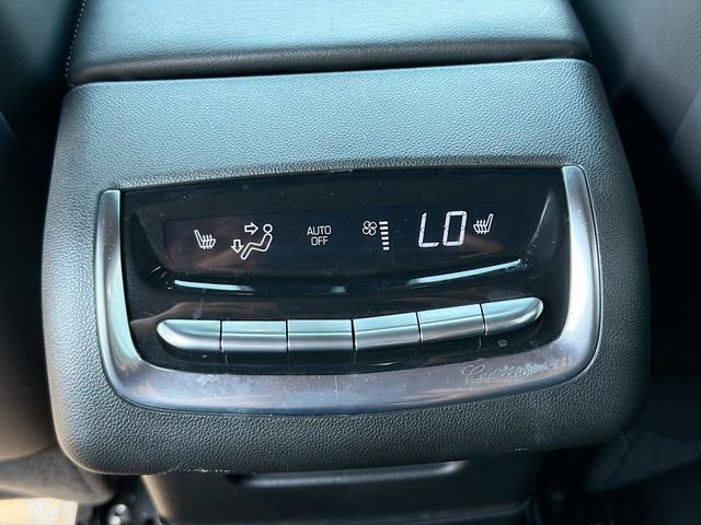 Used 2024 Cadillac XT6 Premium Luxury w/ Technology Package image 21