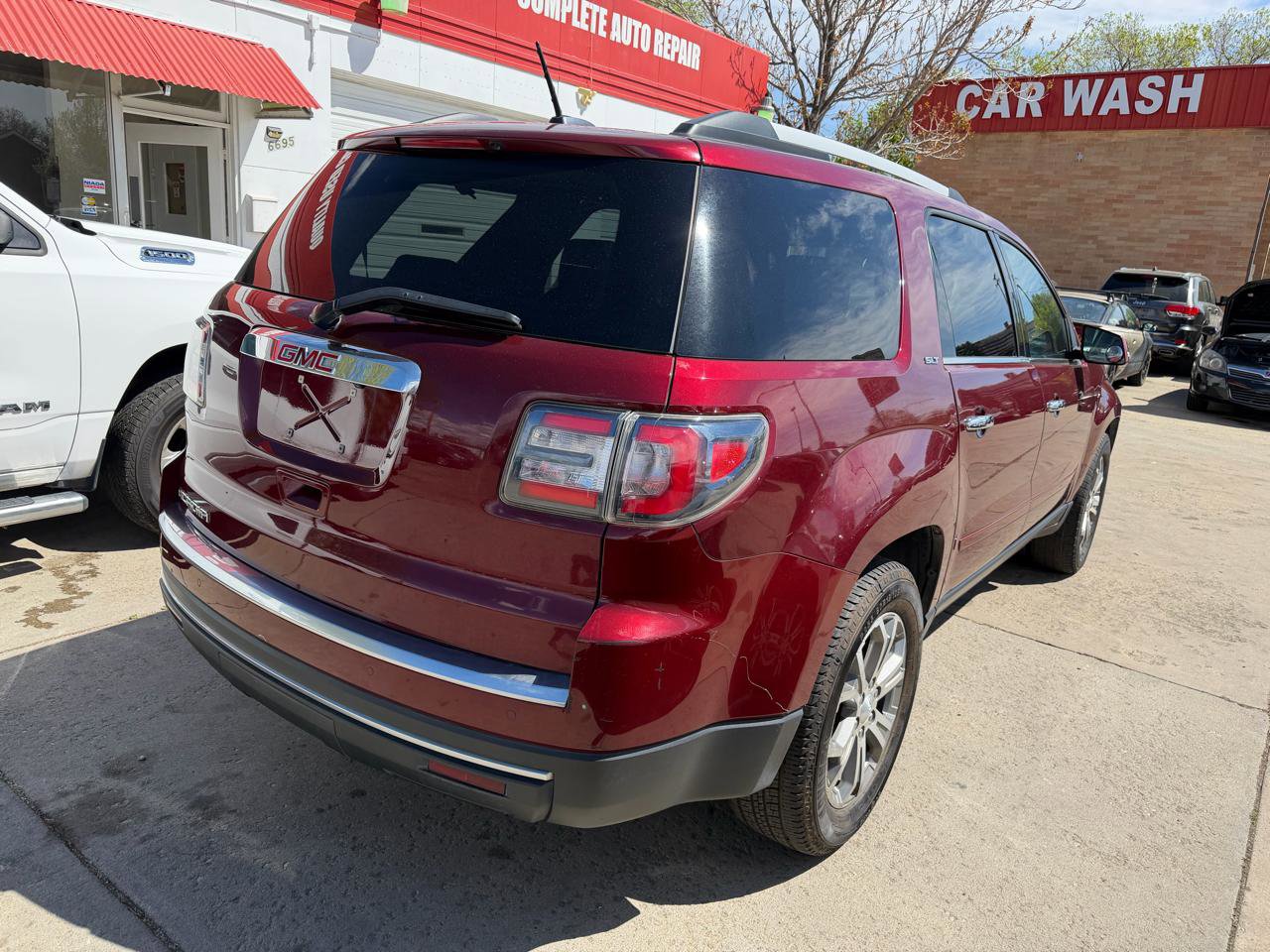 Used 2016 GMC Acadia SLT image 6