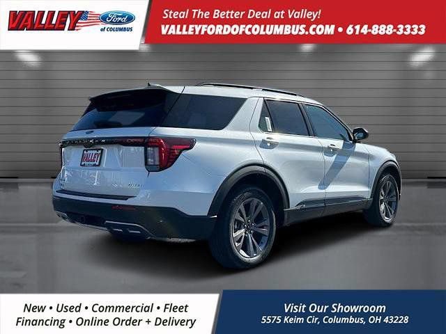 New 2026 Ford Explorer Active image 7