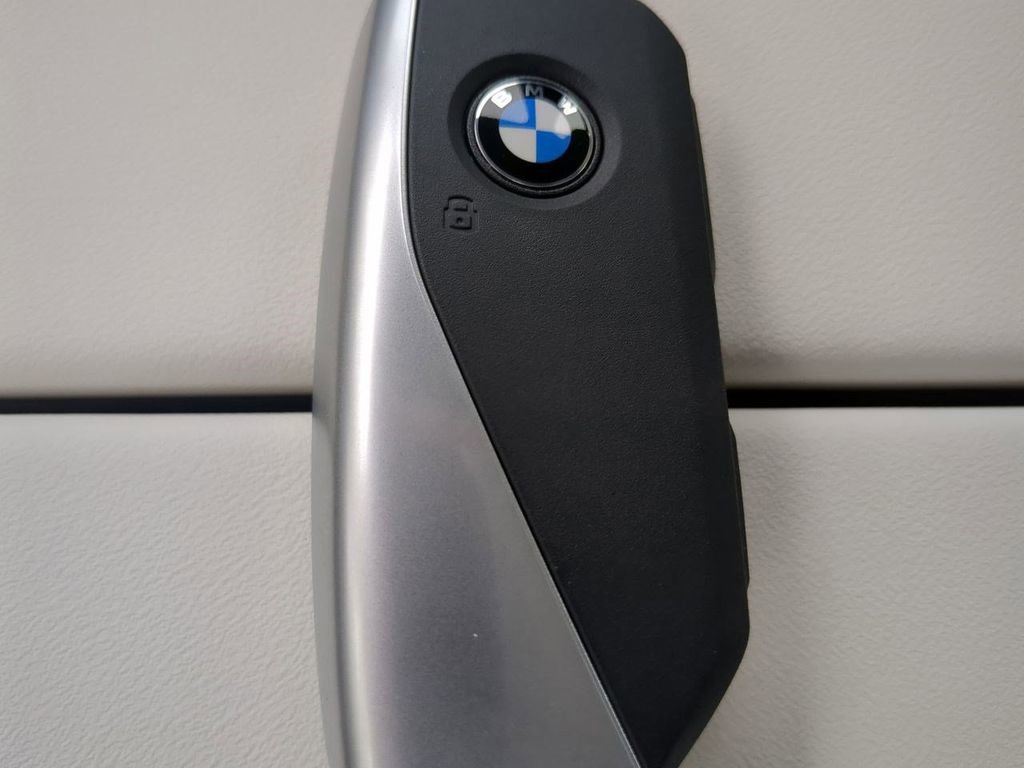 New 2026 BMW 530i w/ Premium Package image 30