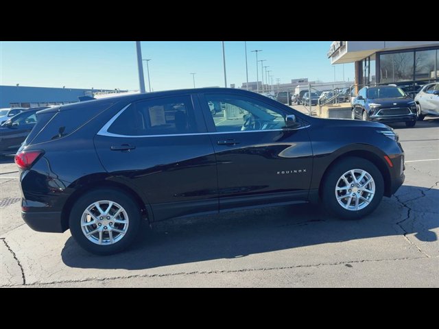 Certified 2024 Chevrolet Equinox LT w/ LPO, Floor Liner Package image 9