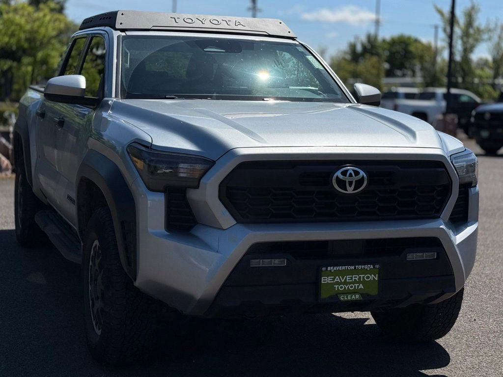 Used 2024 Toyota Tacoma TRD Off-Road AWD/4WD image 7