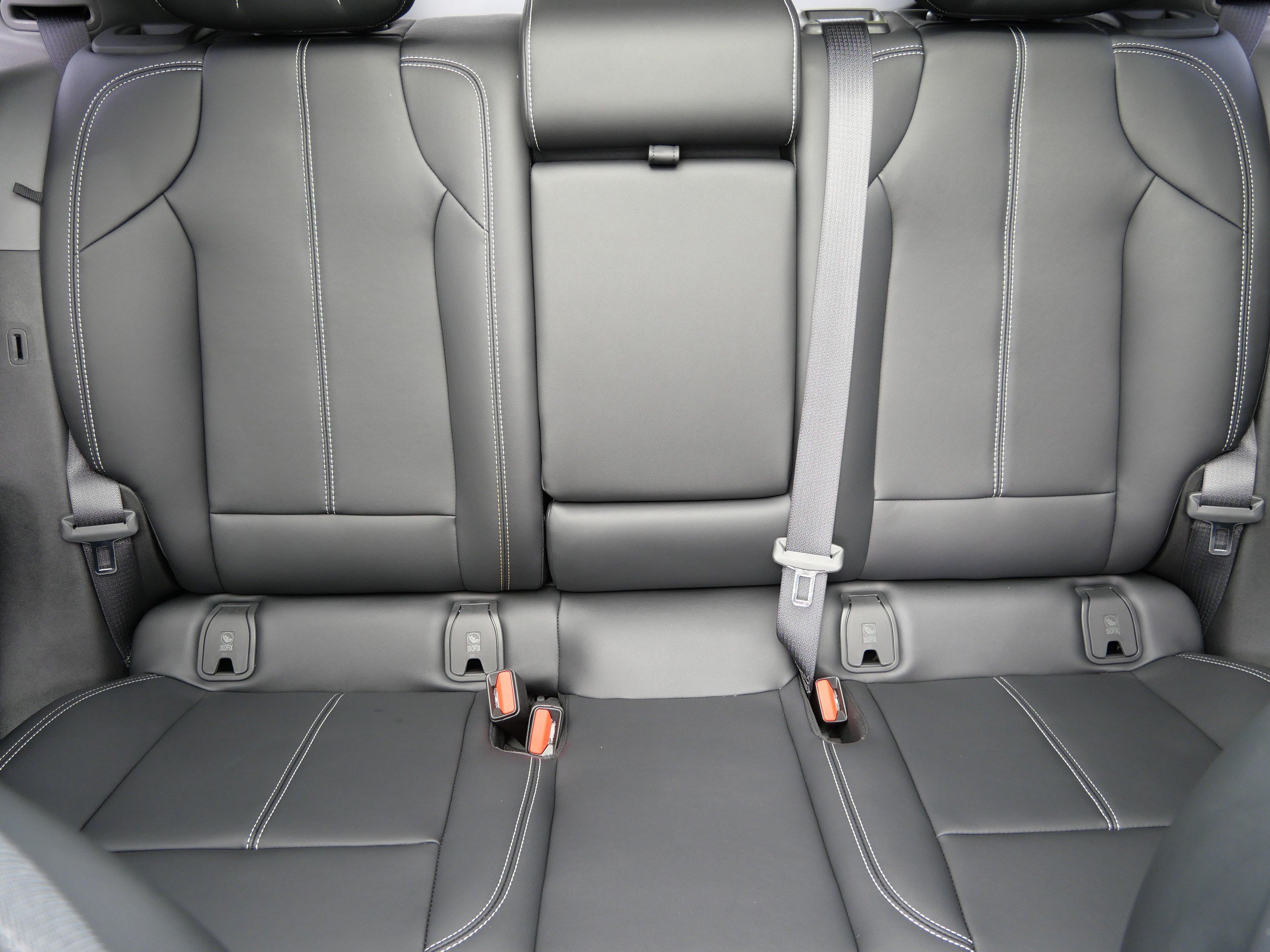 New 2027 Cadillac Optiq Sport w/ LPO, Floor Liner Package AWD/4WD image 11