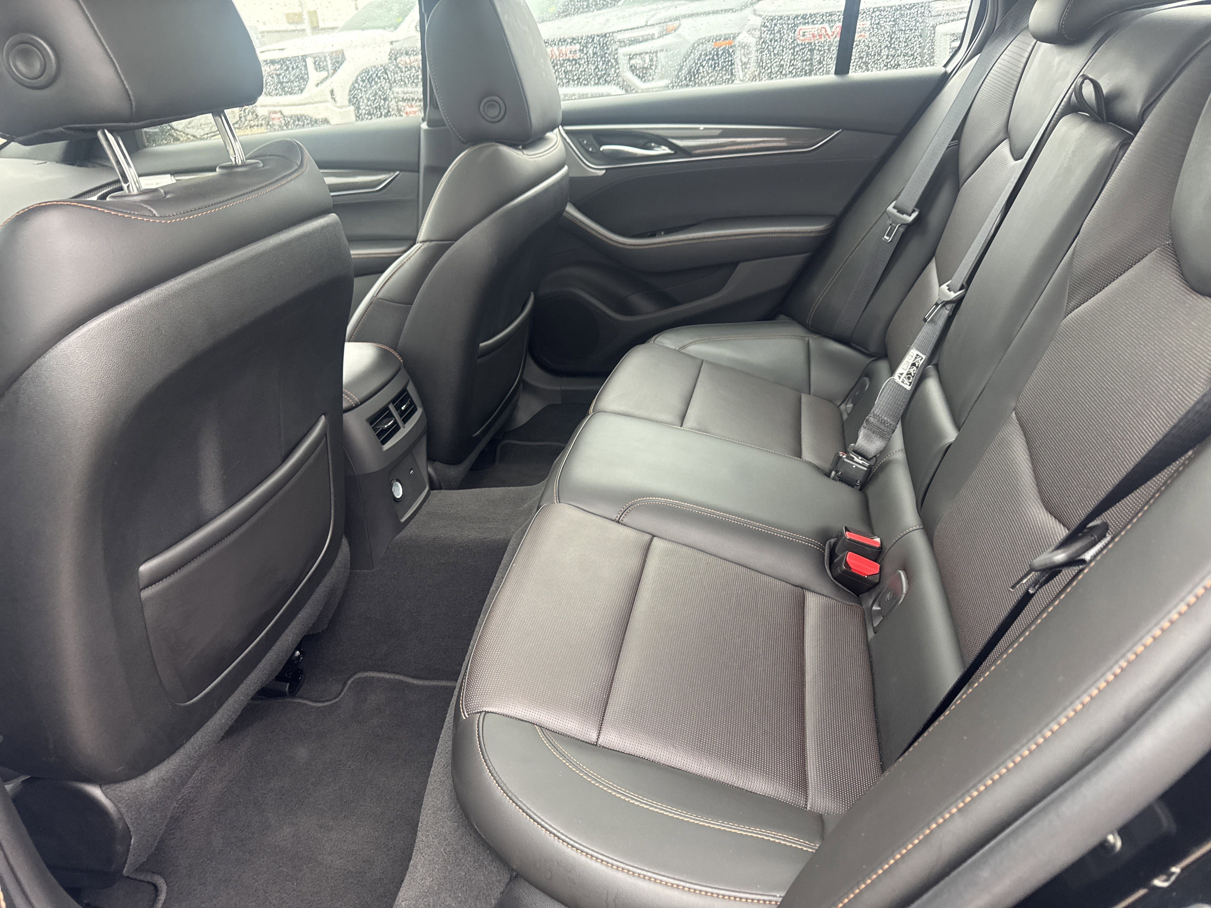 Used 2023 Cadillac CT5 Sport RWD image 8