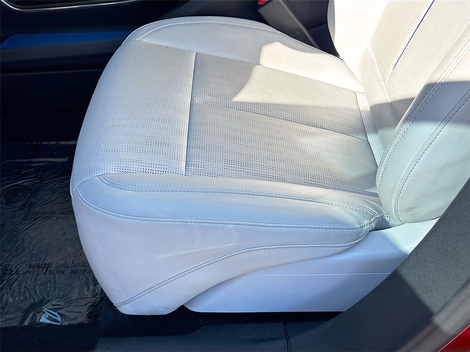 Used 2024 Cadillac Lyriq Sport RWD image 18
