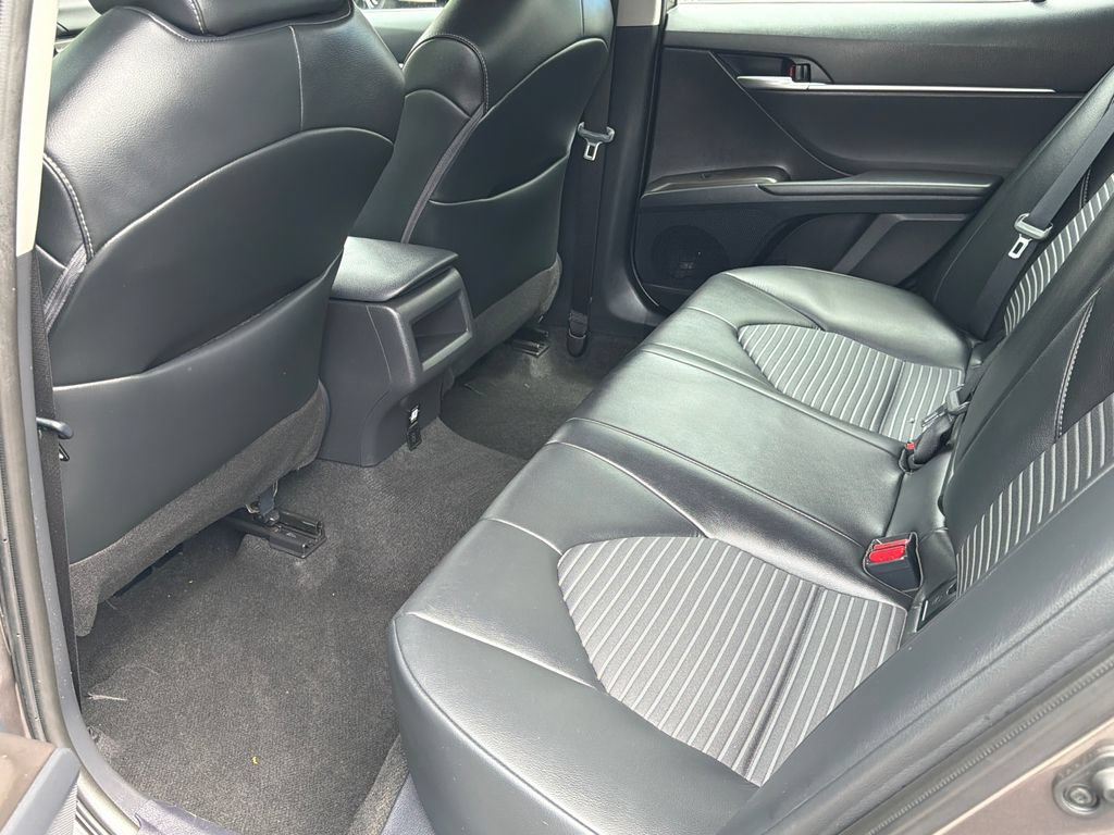 Used 2024 Toyota Camry SE FWD image 17