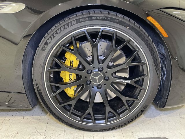 Used 2023 Mercedes-Benz SL 63 AMG 4MATIC image 11