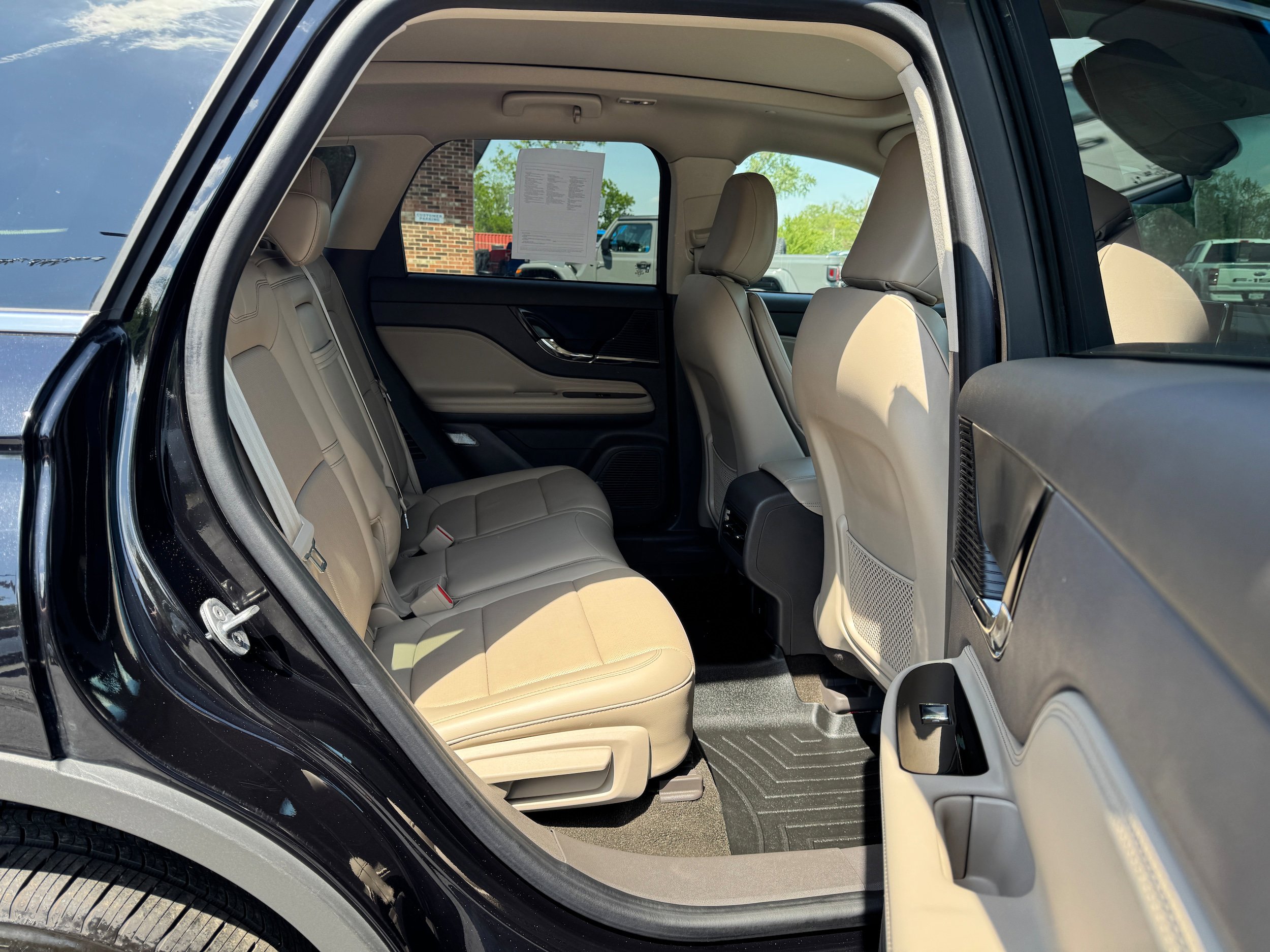 Used 2022 Lincoln Corsair Reserve AWD/4WD image 14