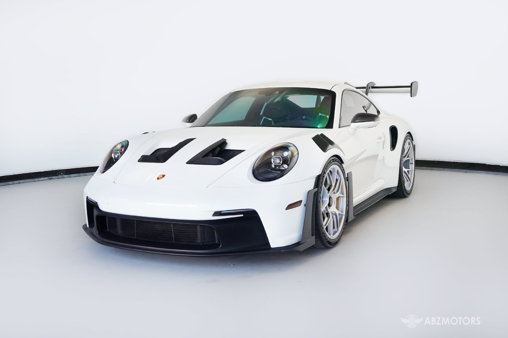 Used 2024 Porsche 911 GT3 RS RWD image 2