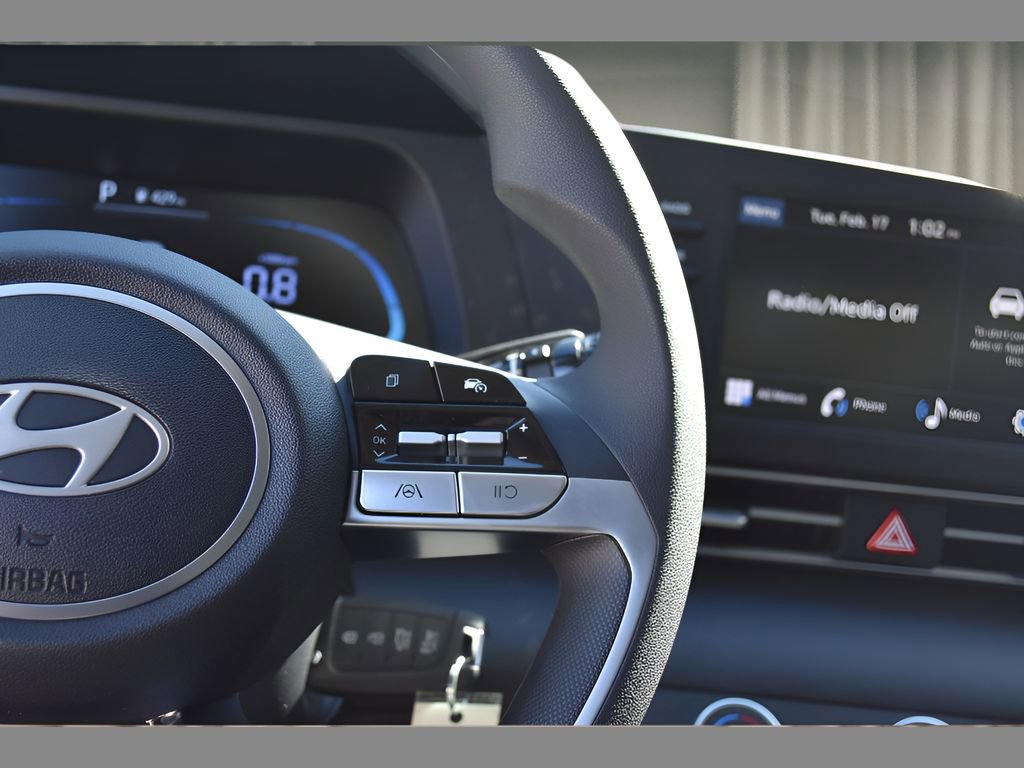 New 2026 Hyundai Elantra SE image 19