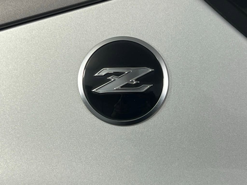 Used 2025 Nissan Z NISMO w/ Floor Mat Package image 11