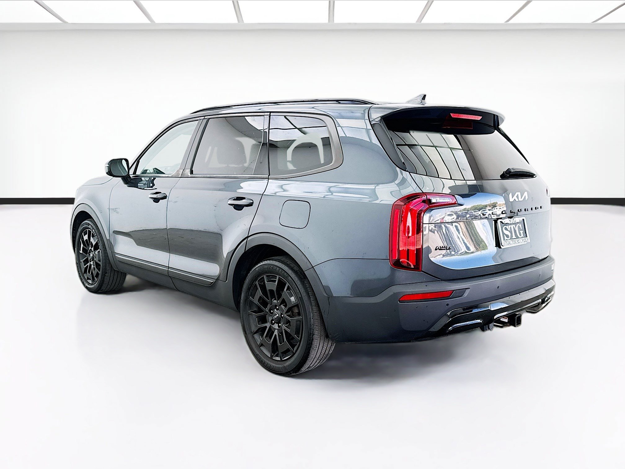 Used 2022 Kia Telluride SX w/ SX Prestige Package AWD/4WD image 6