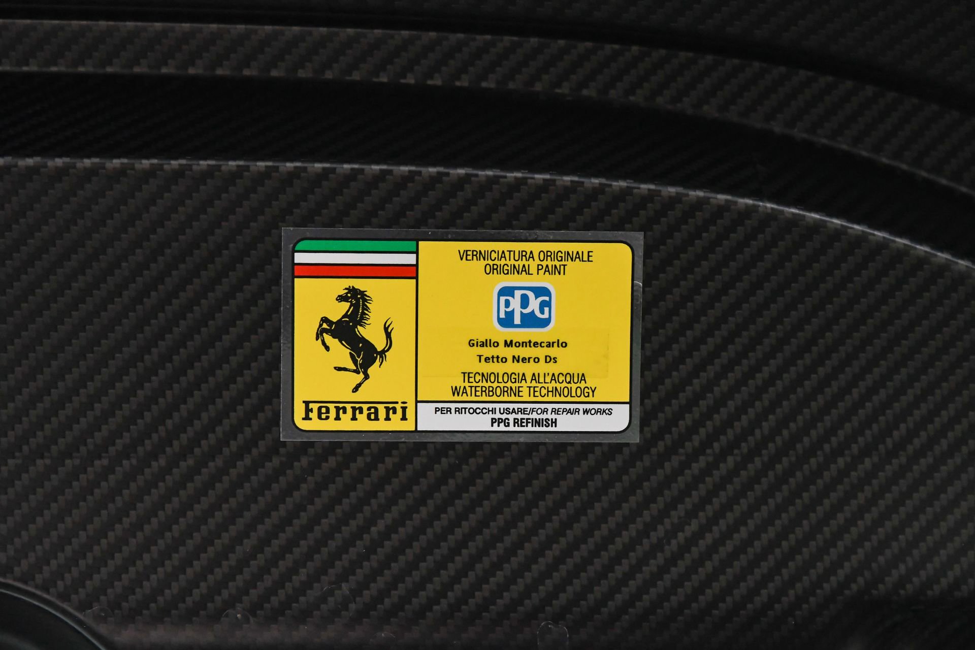 Used 2022 Ferrari SF90 Spider image 64