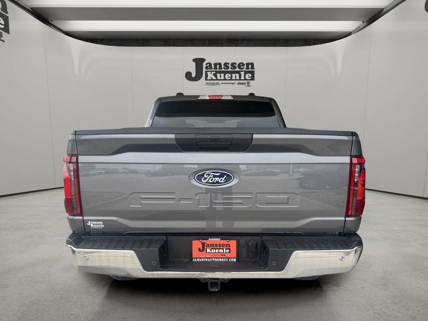 Used 2025 Ford F150 XLT w/ Equipment Group 301A Standard AWD/4WD image 2