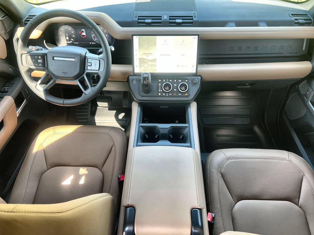 New 2026 Land Rover Defender 110 X-Dynamic SE AWD/4WD image 12