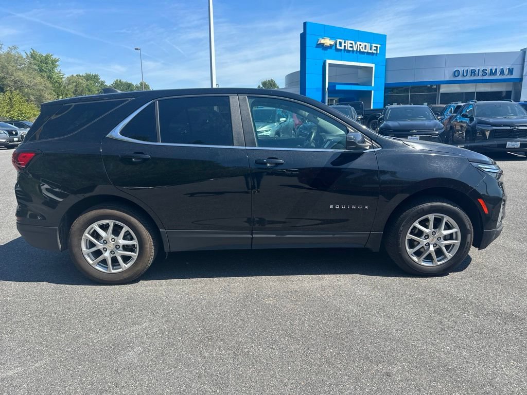 Used 2024 Chevrolet Equinox LT AWD/4WD image 4