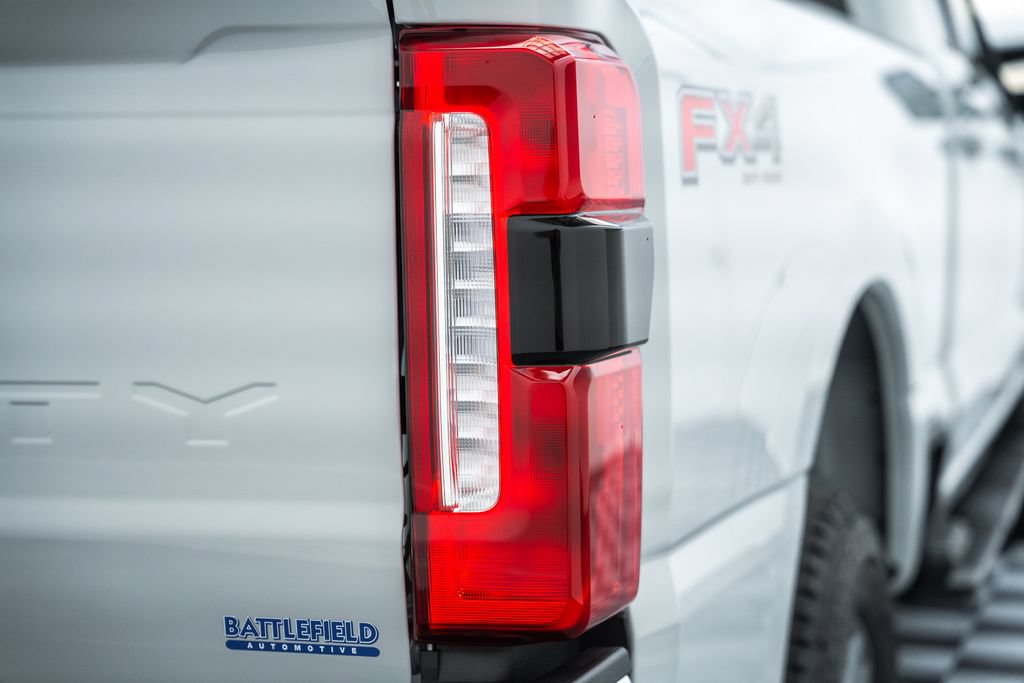 New 2026 Ford F250 Lariat w/ Lariat Premium Package AWD/4WD image 8