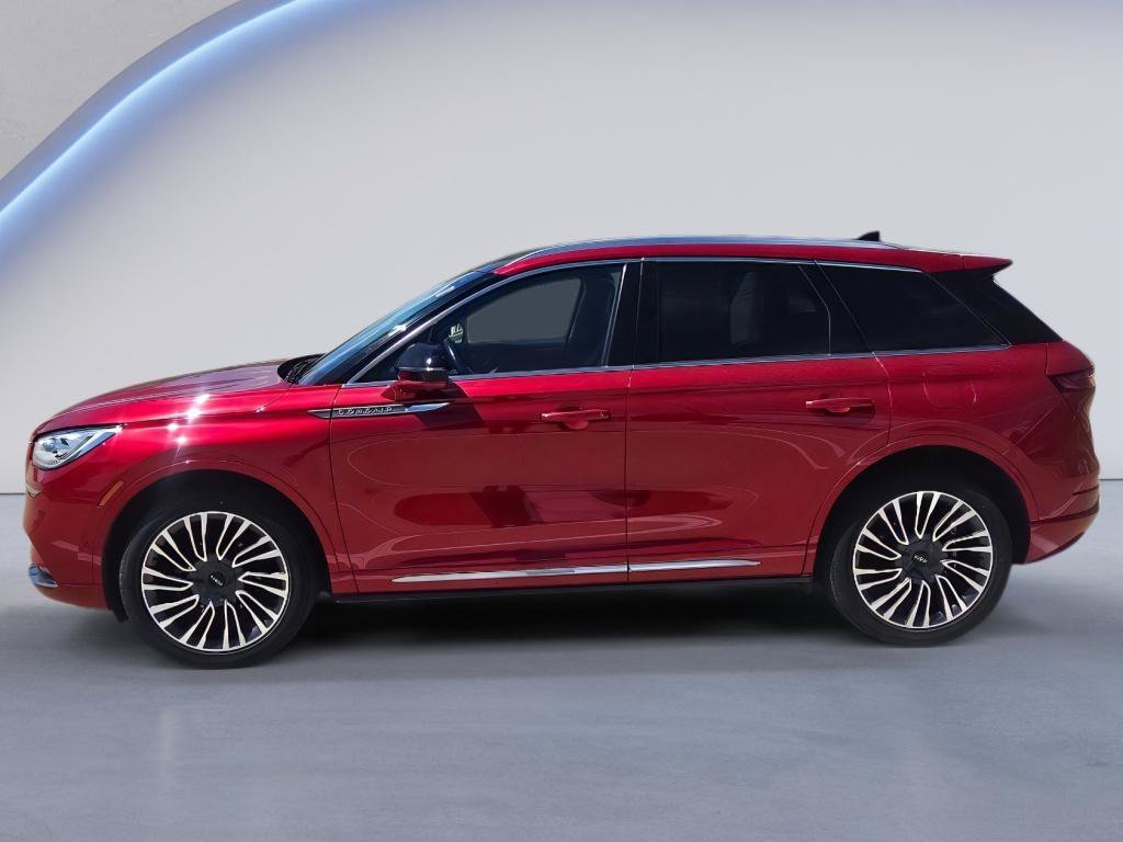 Used 2020 Lincoln Corsair Reserve w/ Equipment Group 202A AWD/4WD image 2
