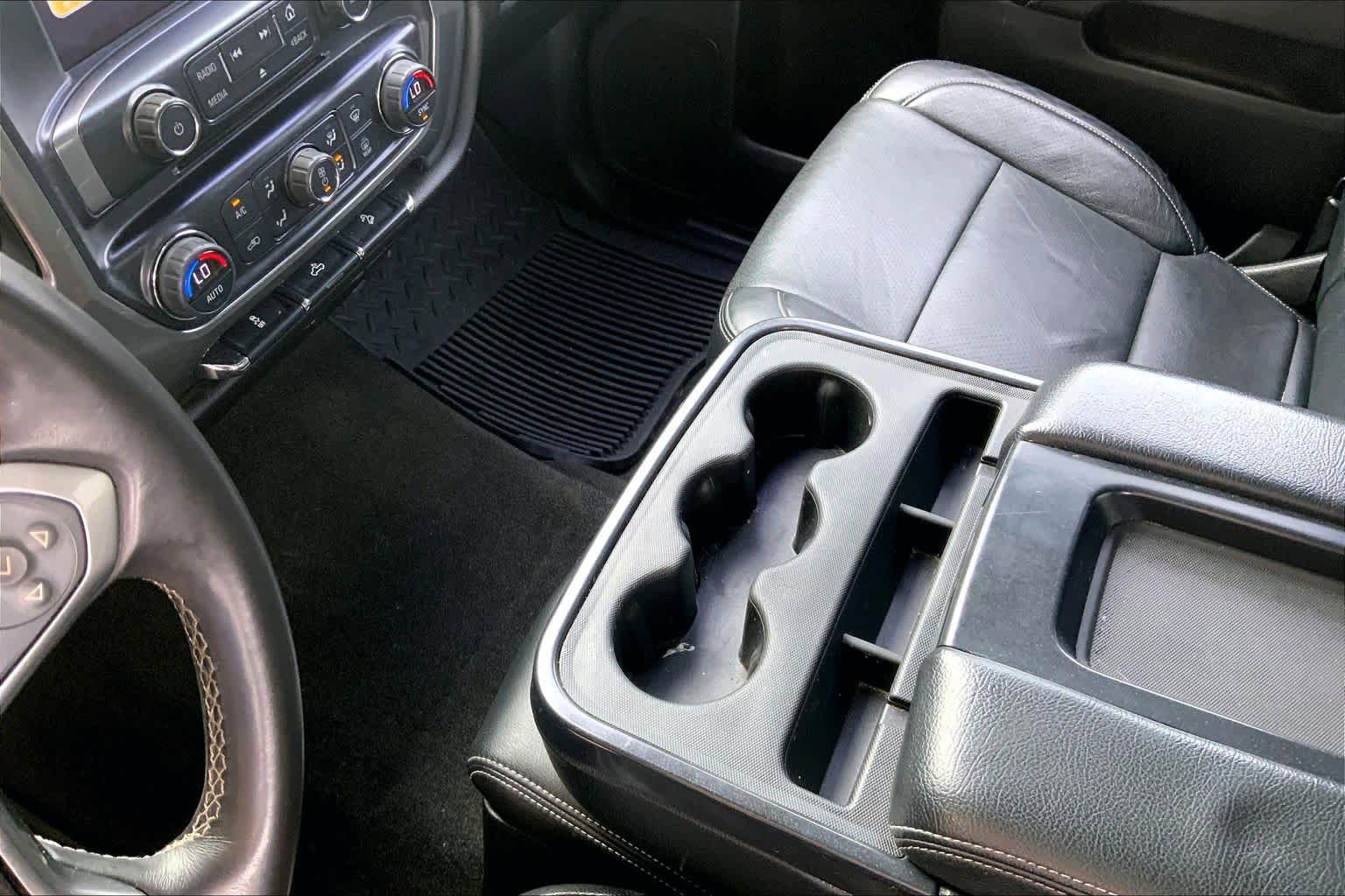 Used 2017 Chevrolet Silverado 1500 LT w/ All Star Edition AWD/4WD image 16