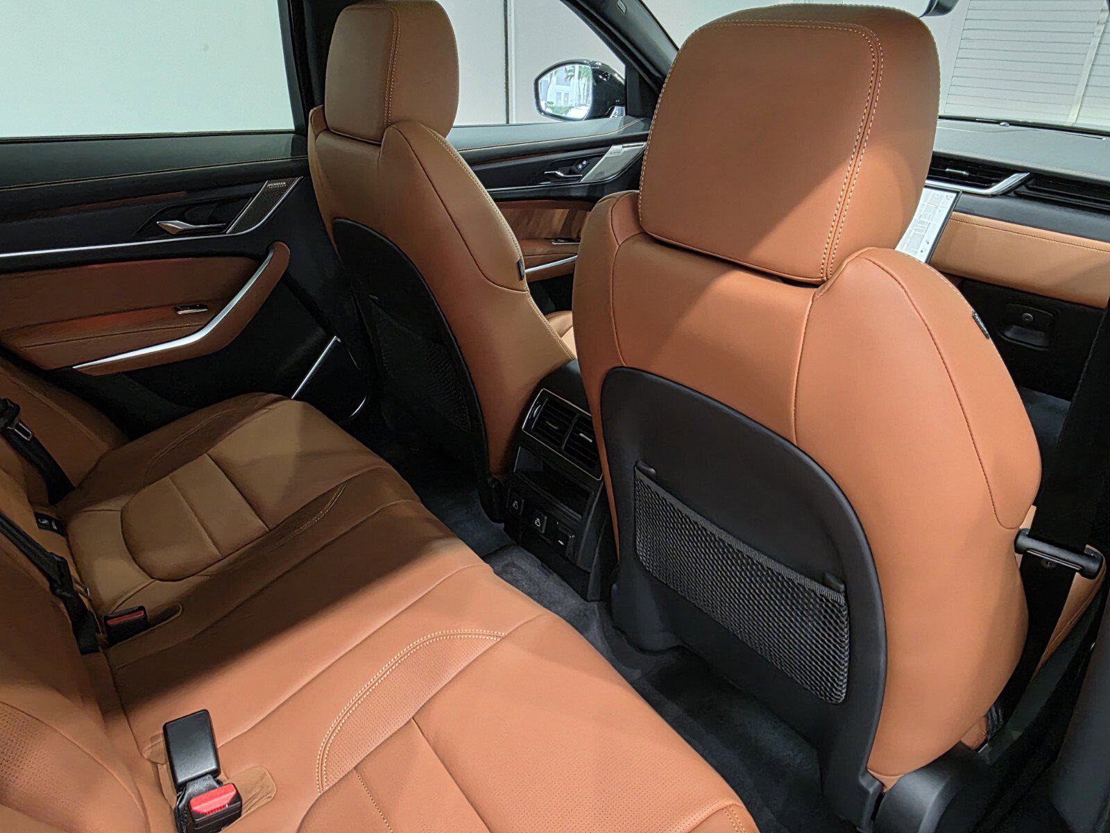 New 2026 Jaguar F-PACE R-Dynamic S image 23