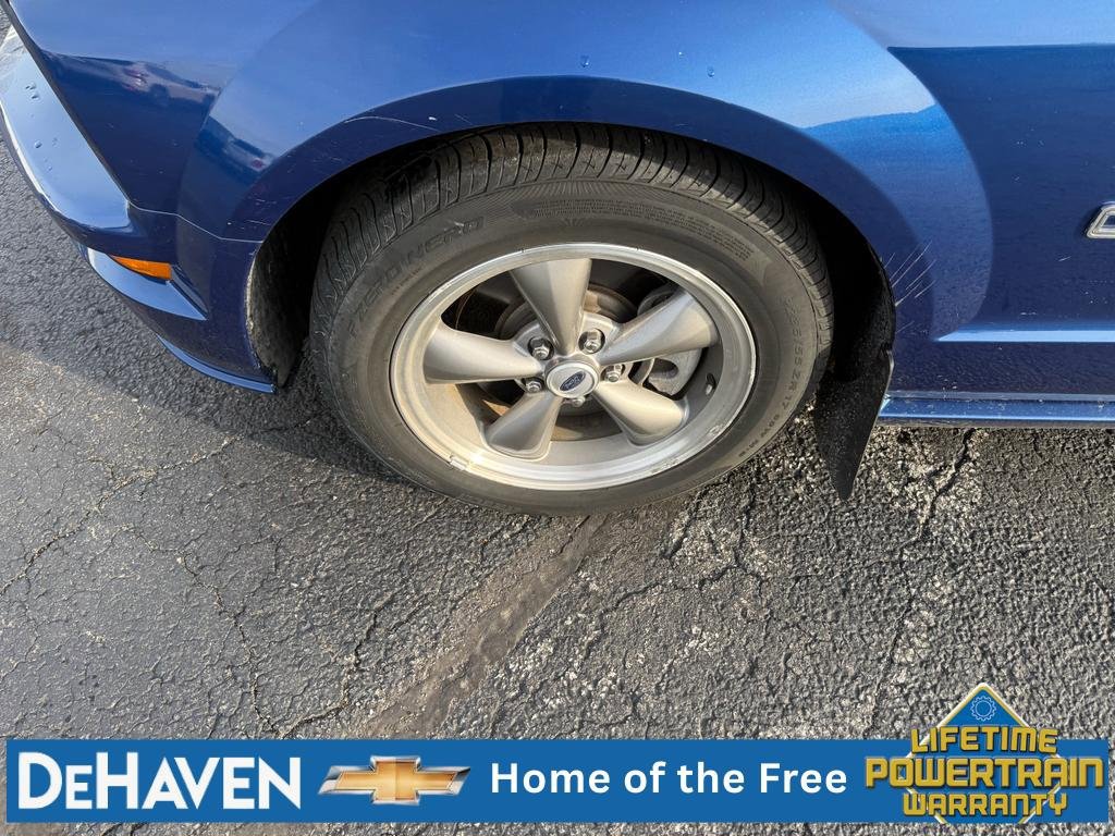 Used 2006 Ford Mustang GT RWD image 10