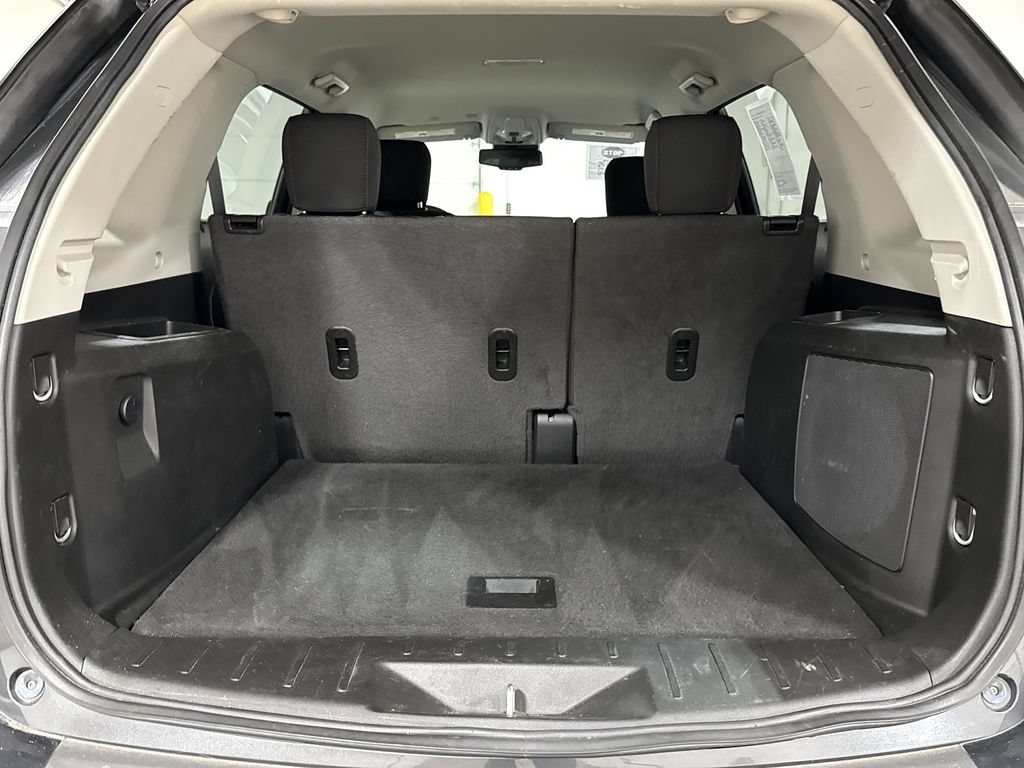 Used 2017 GMC Terrain SLE FWD image 23