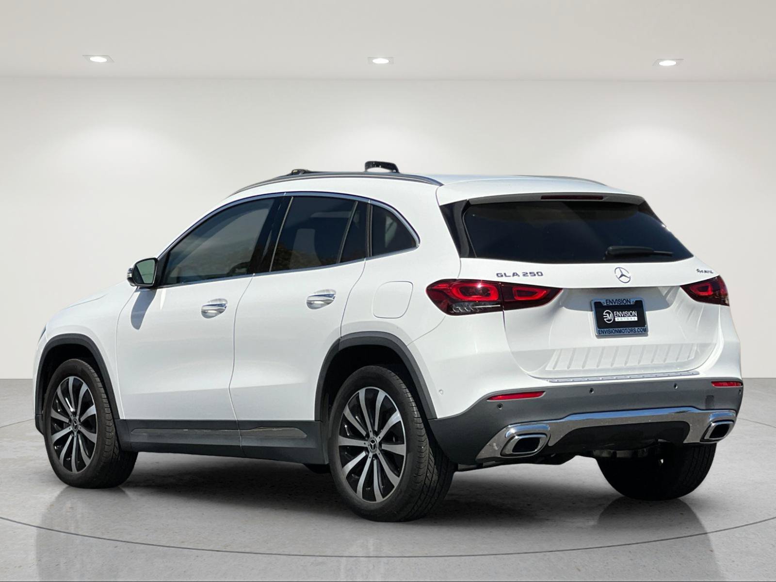 Certified 2023 Mercedes-Benz GLA 250 4MATIC image 3