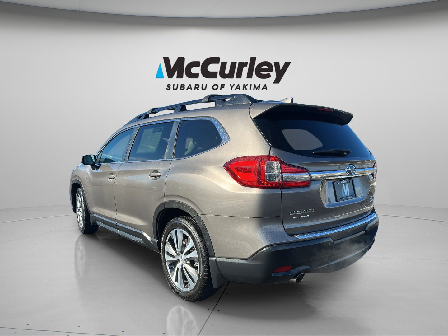 Used 2021 Subaru Ascent Limited w/ Technology Package image 11