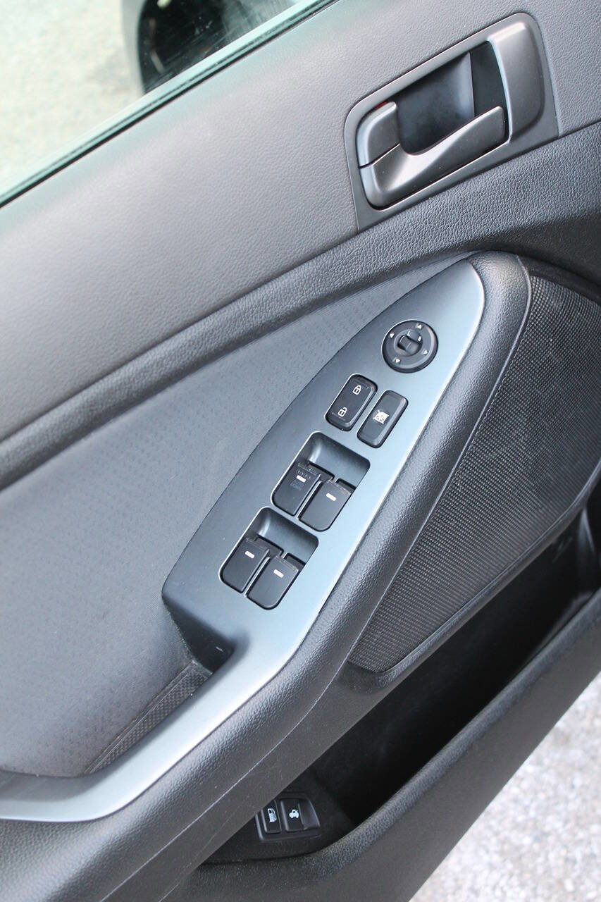 Used 2015 Kia Optima LX image 10