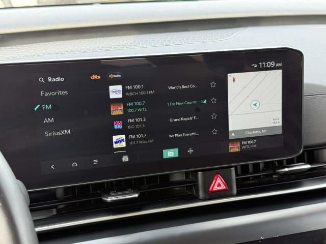Used 2026 Kia Carnival FWD image 25