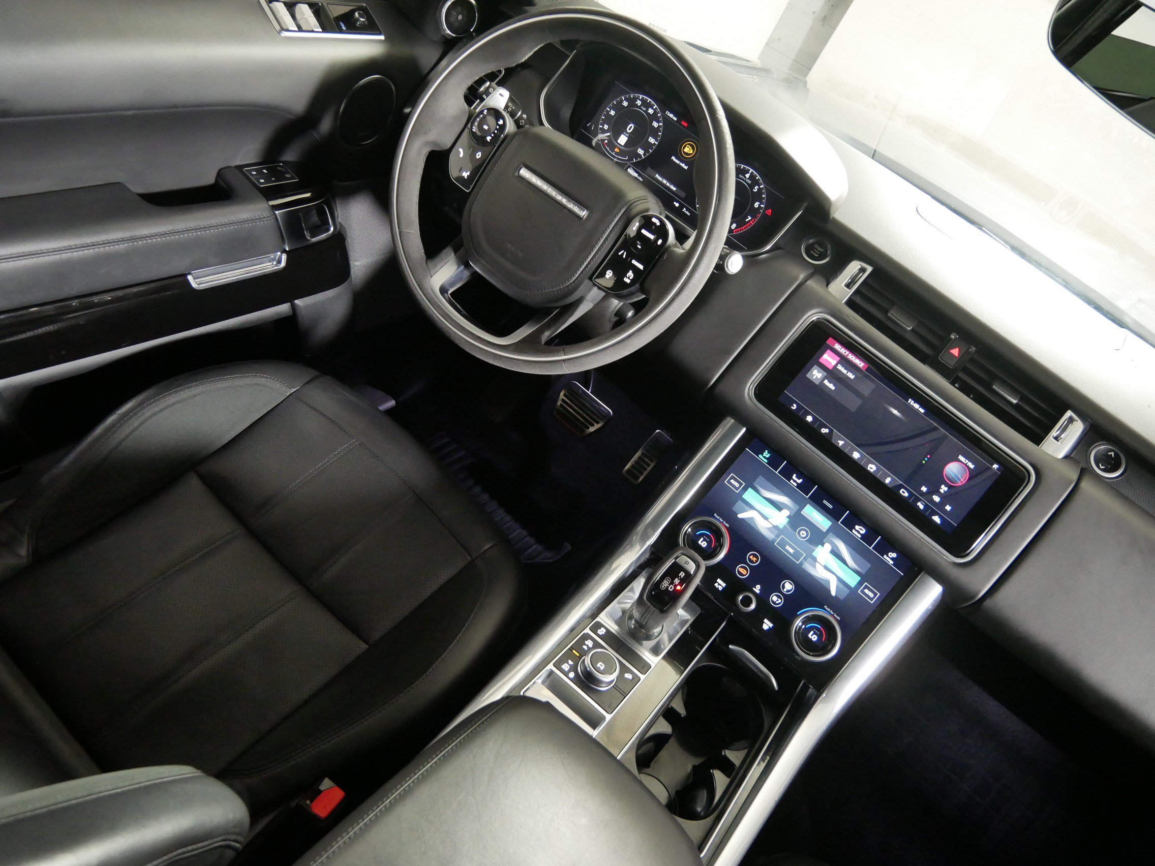 Used 2019 Land Rover Range Rover Sport HST AWD/4WD image 9