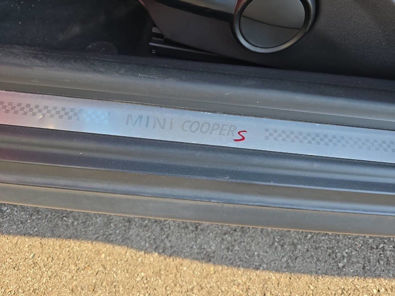 Used 2010 MINI Cooper S image 16