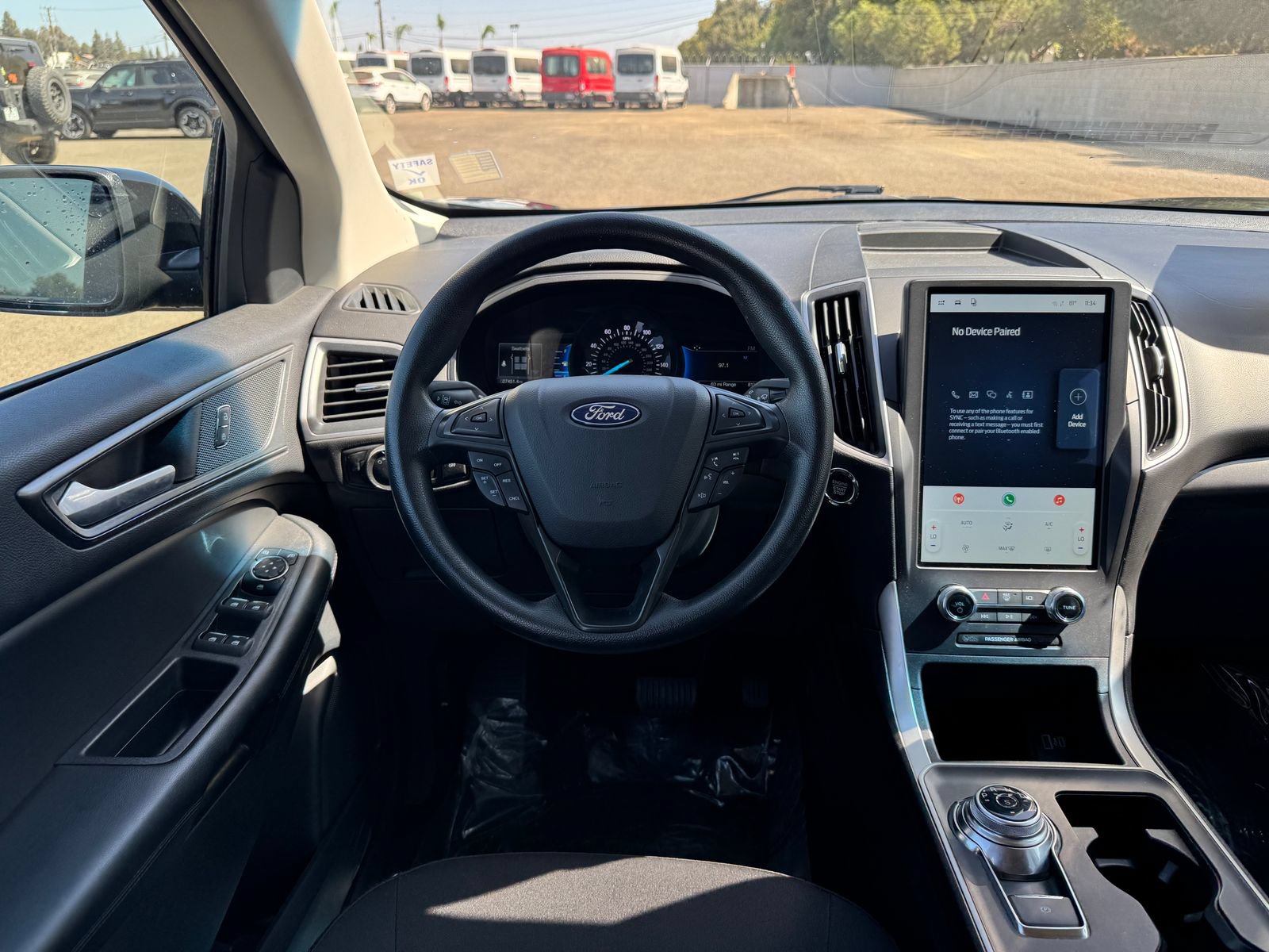 Used 2024 Ford Edge SE w/ Black Appearance Package AWD/4WD image 20