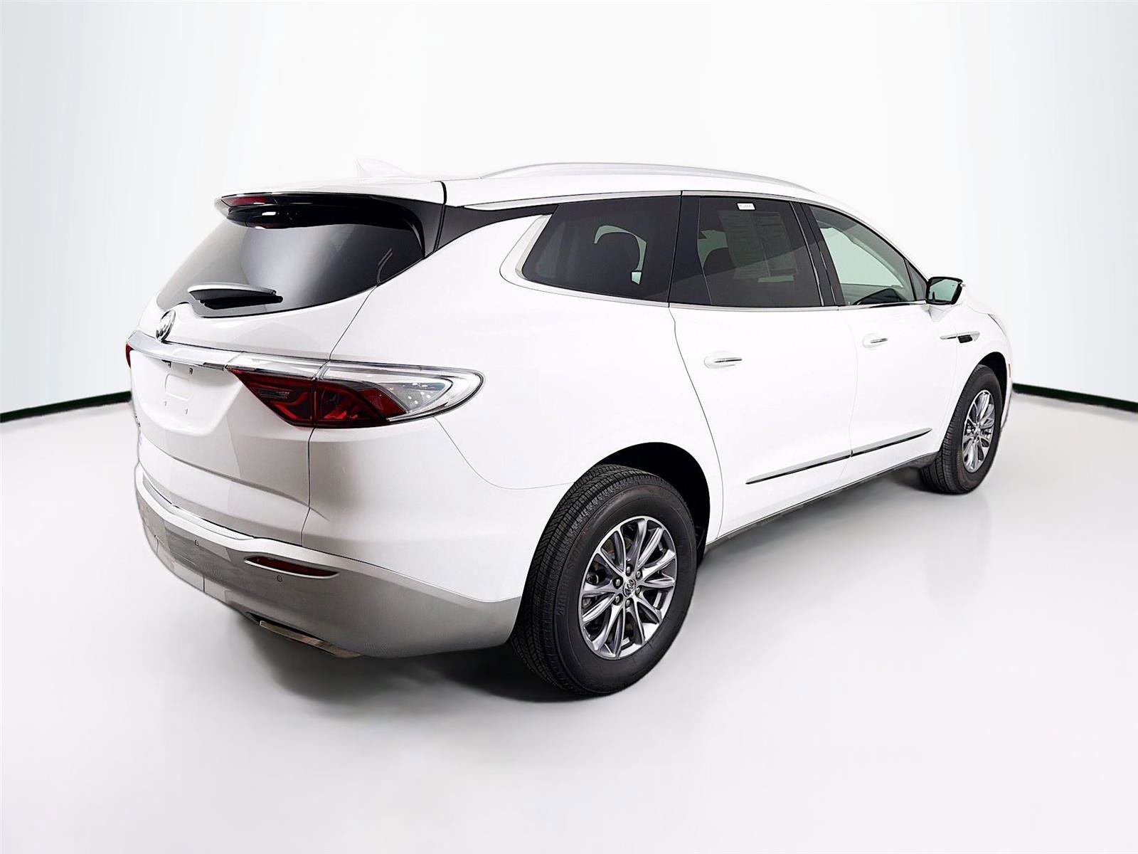 Used 2023 Buick Enclave Essence w/ Trailering Package, 5000 lbs. image 7