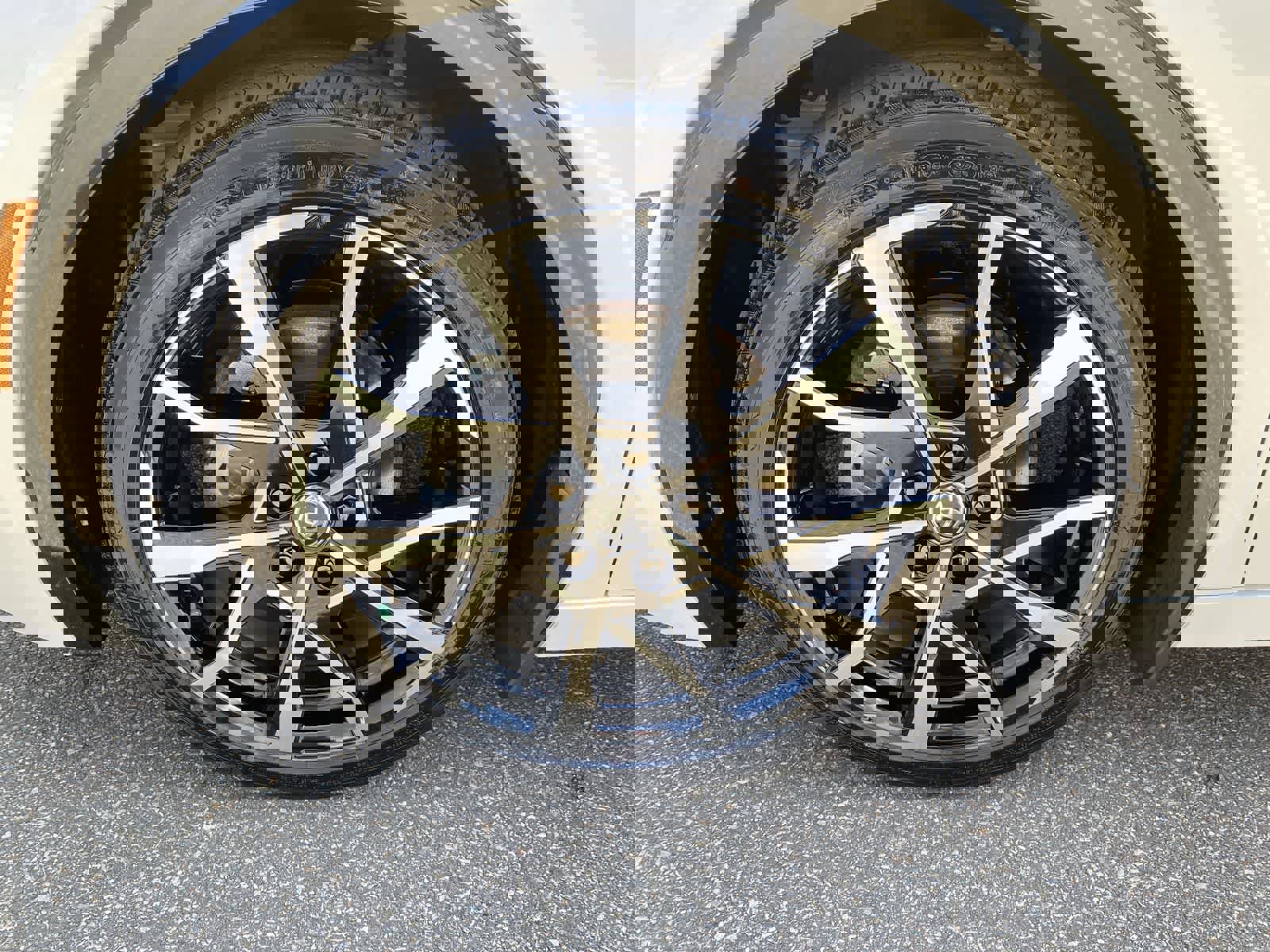 Used 2026 Toyota Prius Plug-In Hybrid image 14