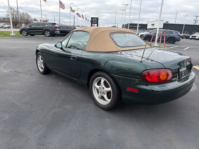 Used 1999 MAZDA MX-5 Miata image 12